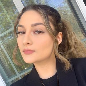 Meet your Posher, Chantal